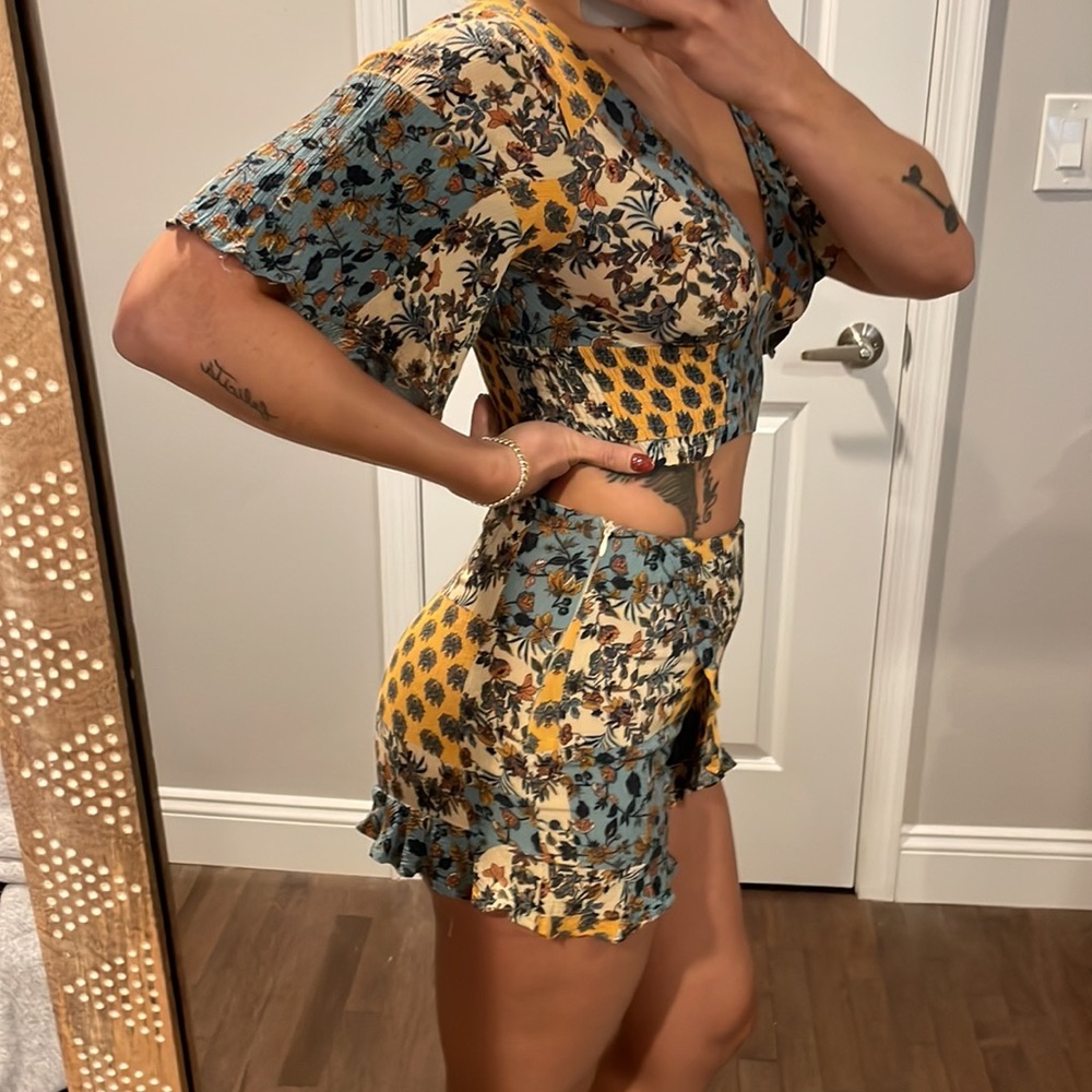 Matching set - Picture 2 of 7